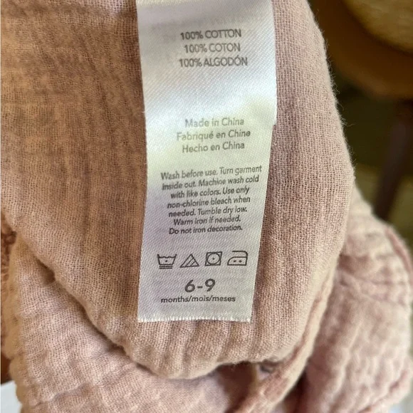 Emily And Oliver Pink Muslin Romper 6-9 Months - Picture 6 of 6